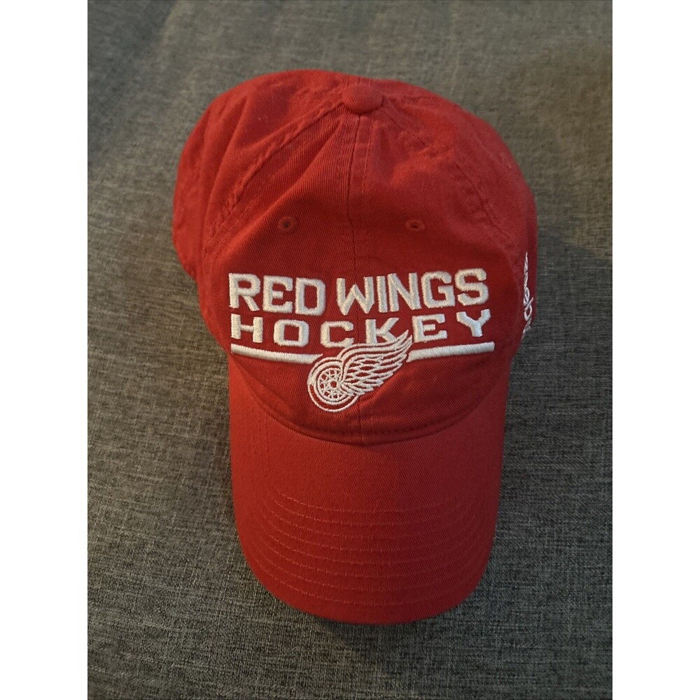 Reebok NHL Detroit Red Wings Hockey Red/White Men's Adjustable Hat - Picture 4 of 6